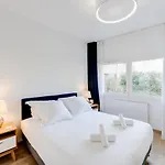 L'envolee - Charming T2 With Terrace Air Conditioning Apartament *
